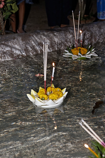 Loi Krathong 2012-078
